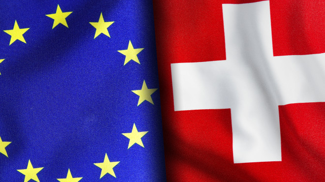 EU-Schweiz Fahnen