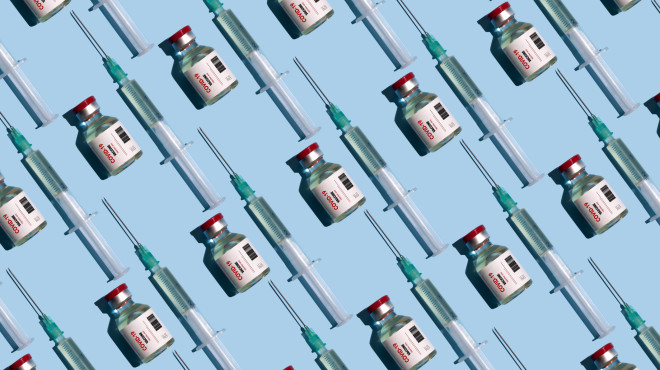 Impfstoff und Spritzen