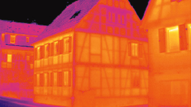Haus aus Sicht eines Wärme Barometers