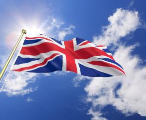 UK-Flagge mit Sonne im Hintergrund