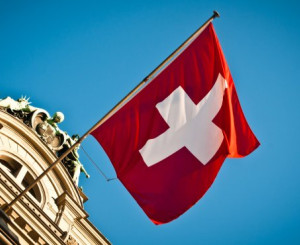 Palais fédéral avec drapeau suisse